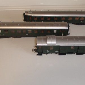 3 Roco HO train cars passenger Osterreich Austria